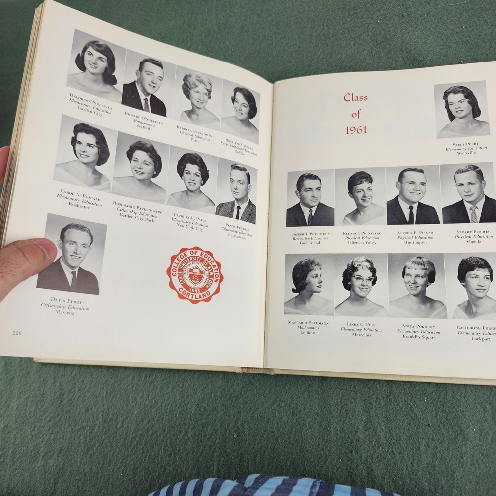 Didascaleion 1961 / SUNY Cortland Yearbook / State University of New York VTG - Picture 6 of 8